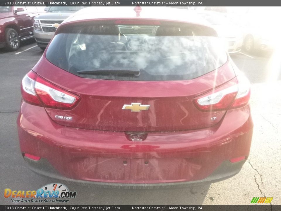 2018 Chevrolet Cruze LT Hatchback Cajun Red Tintcoat / Jet Black Photo #3
