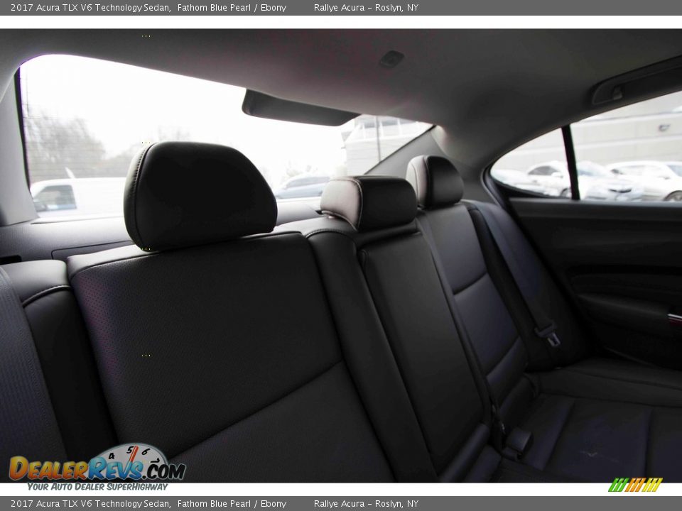 2017 Acura TLX V6 Technology Sedan Fathom Blue Pearl / Ebony Photo #33