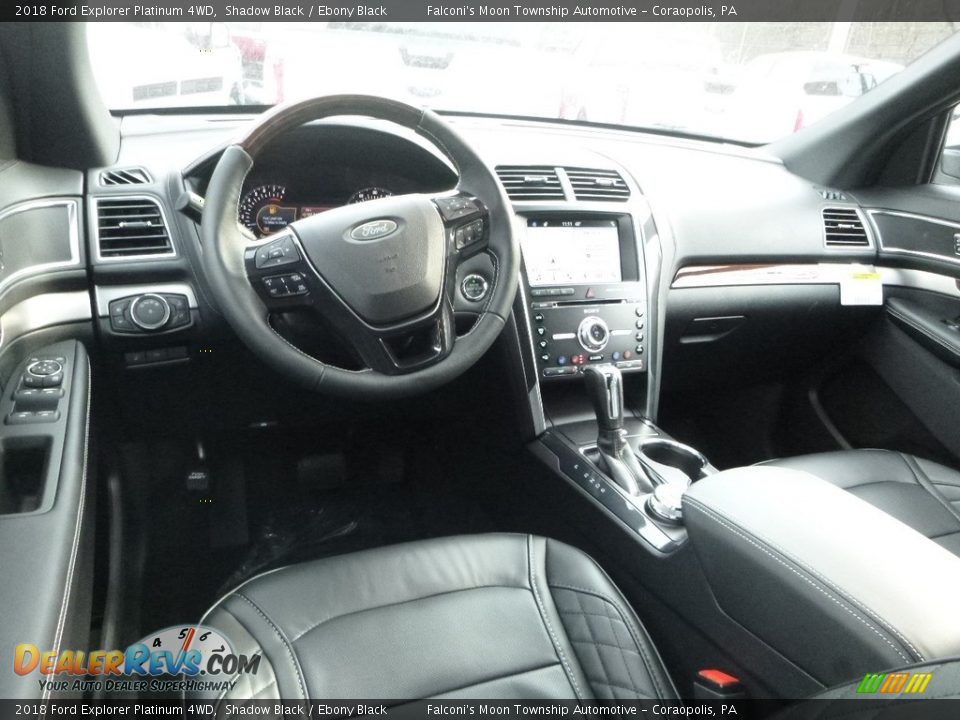 Dashboard of 2018 Ford Explorer Platinum 4WD Photo #9