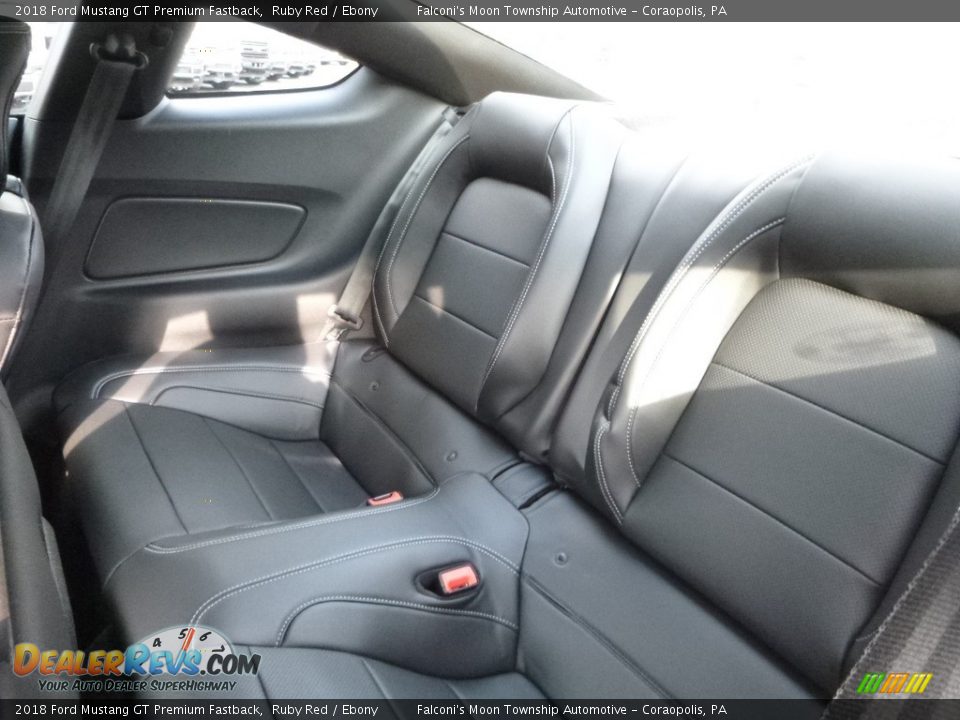 2018 Ford Mustang GT Premium Fastback Ruby Red / Ebony Photo #8