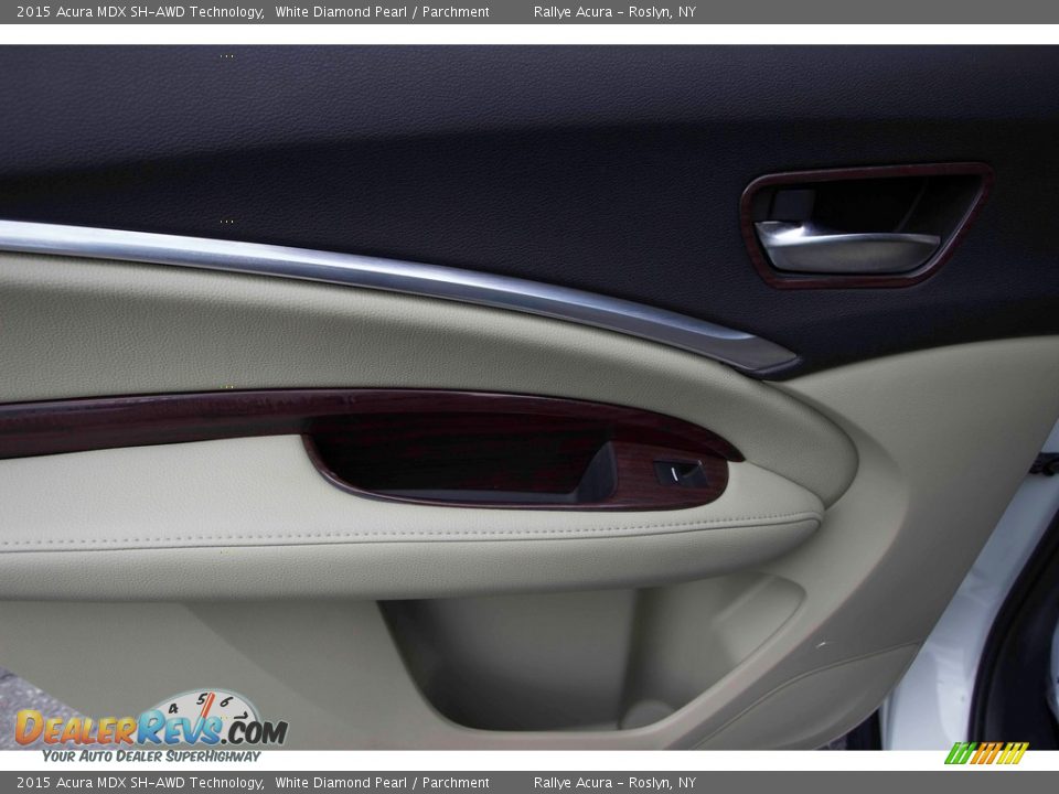 2015 Acura MDX SH-AWD Technology White Diamond Pearl / Parchment Photo #31