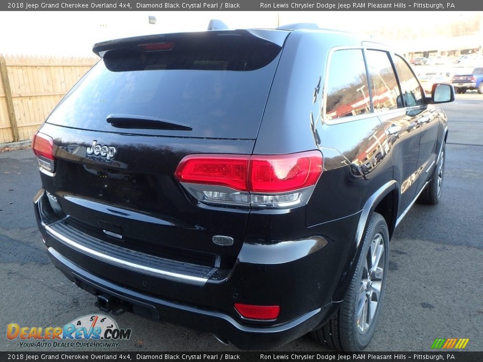 2018 Jeep Grand Cherokee Overland 4x4 Diamond Black Crystal Pearl / Black Photo #5