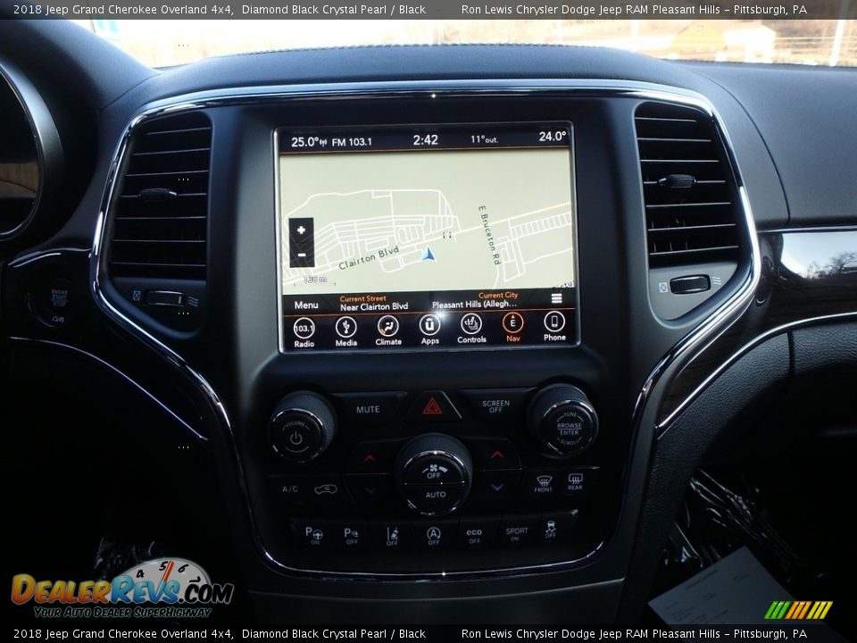 2018 Jeep Grand Cherokee Overland 4x4 Diamond Black Crystal Pearl / Black Photo #17