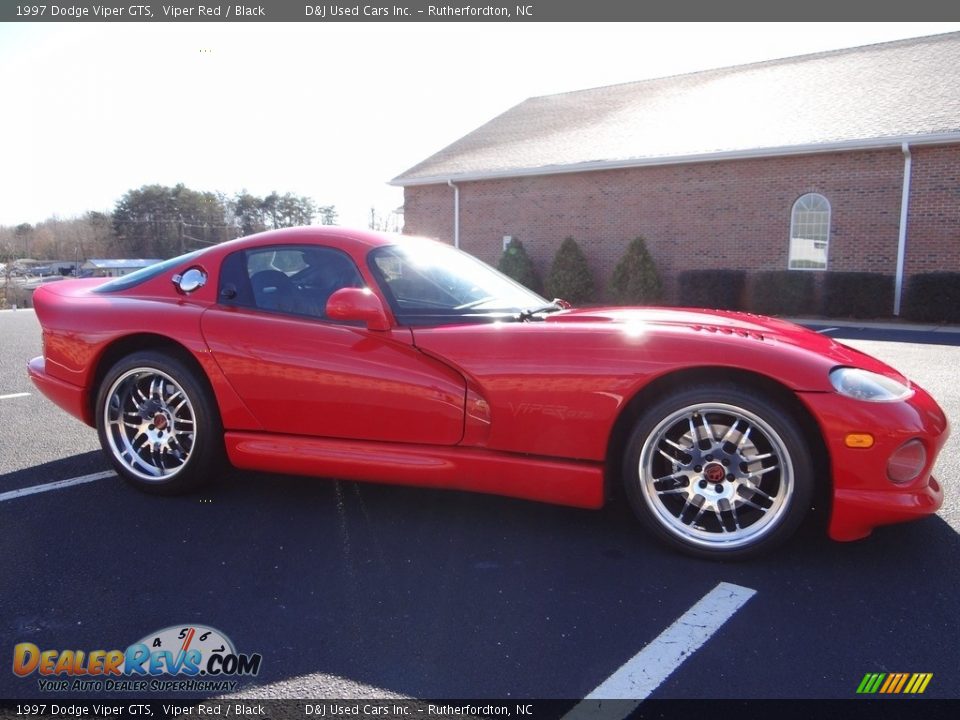 1997 Dodge Viper GTS Viper Red / Black Photo #13