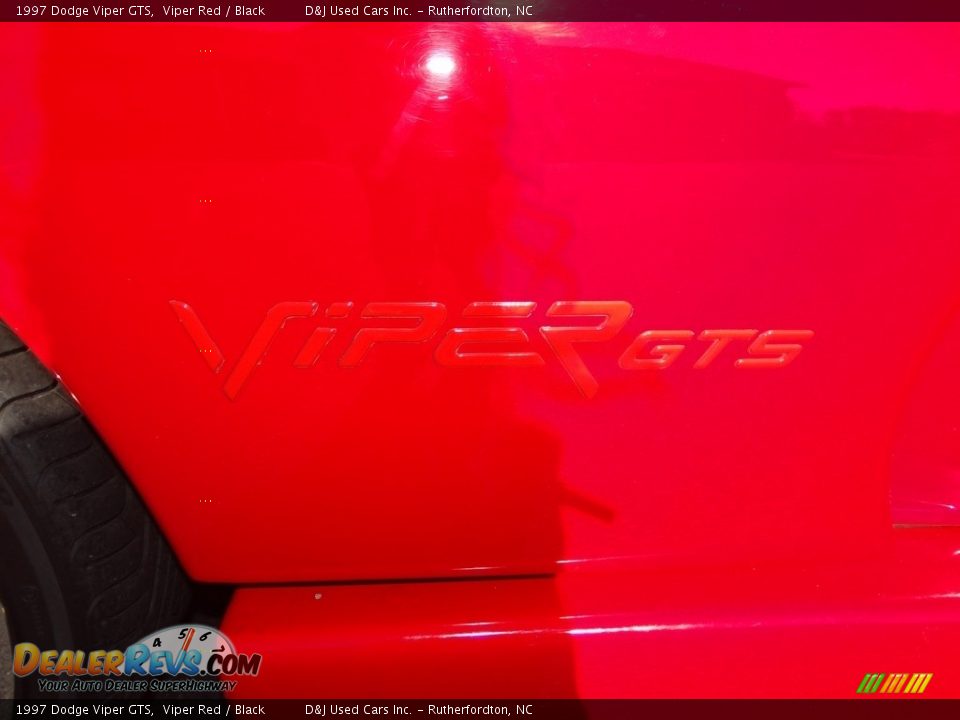 1997 Dodge Viper GTS Viper Red / Black Photo #19