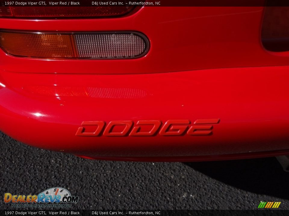 1997 Dodge Viper GTS Viper Red / Black Photo #23