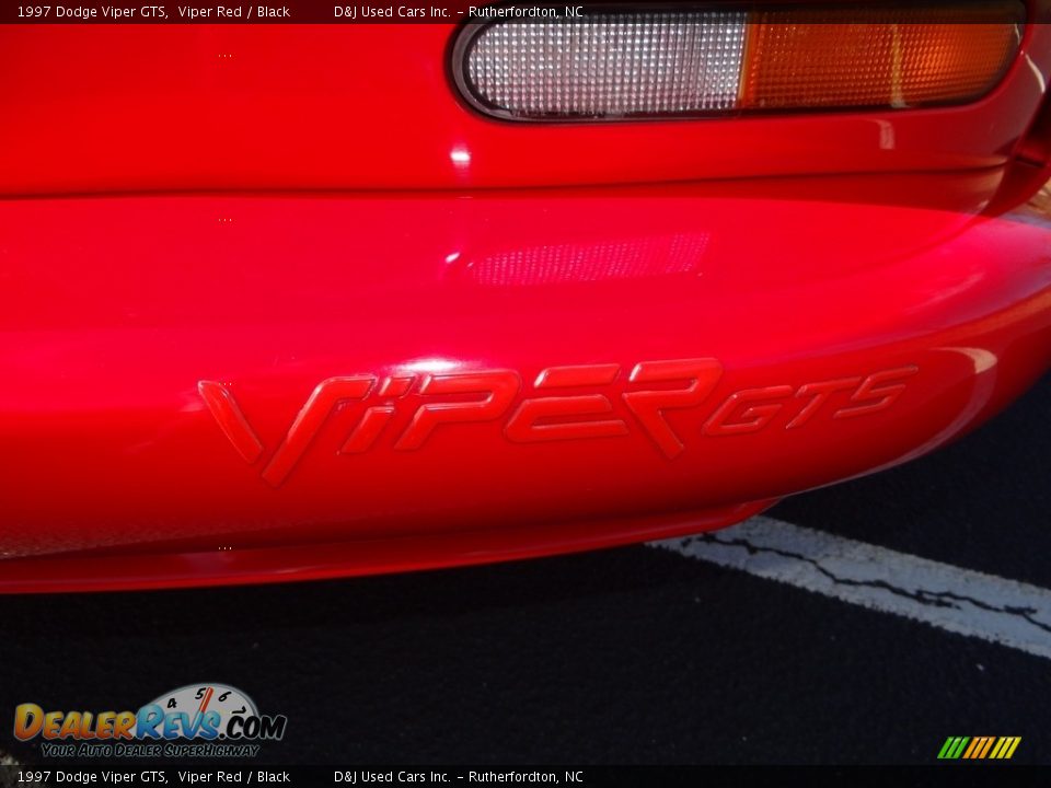 1997 Dodge Viper GTS Viper Red / Black Photo #24
