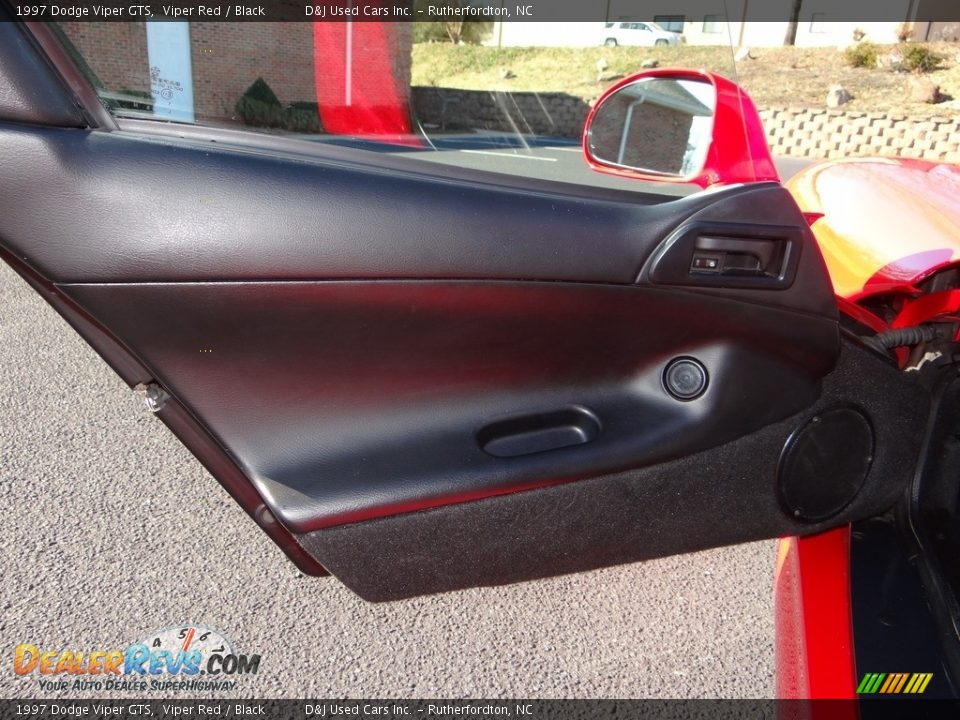 1997 Dodge Viper GTS Viper Red / Black Photo #31