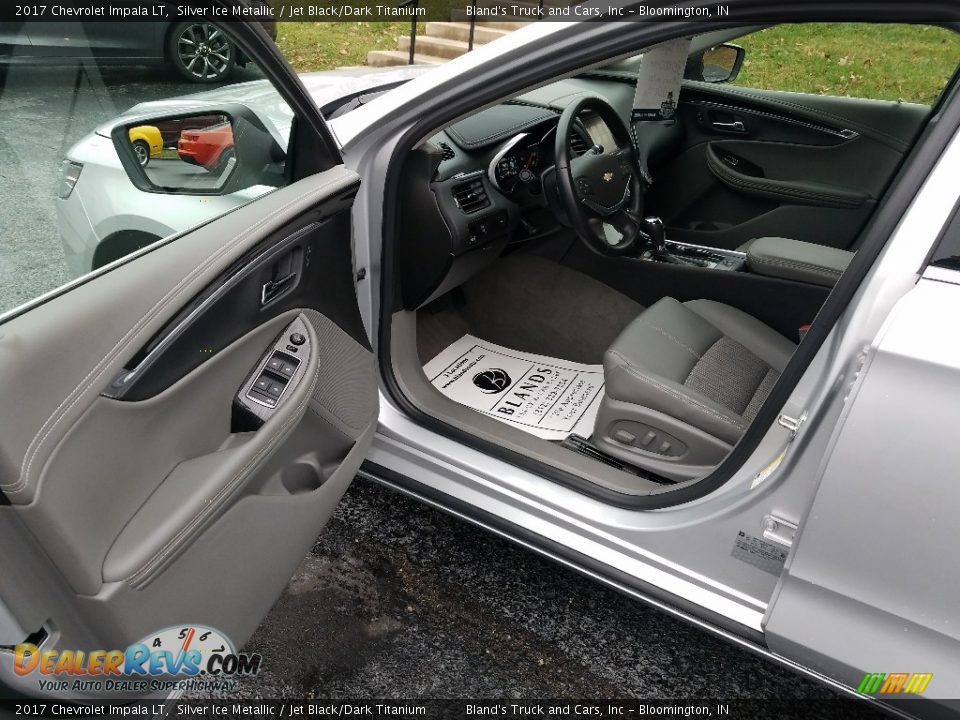 2017 Chevrolet Impala LT Silver Ice Metallic / Jet Black/Dark Titanium Photo #9