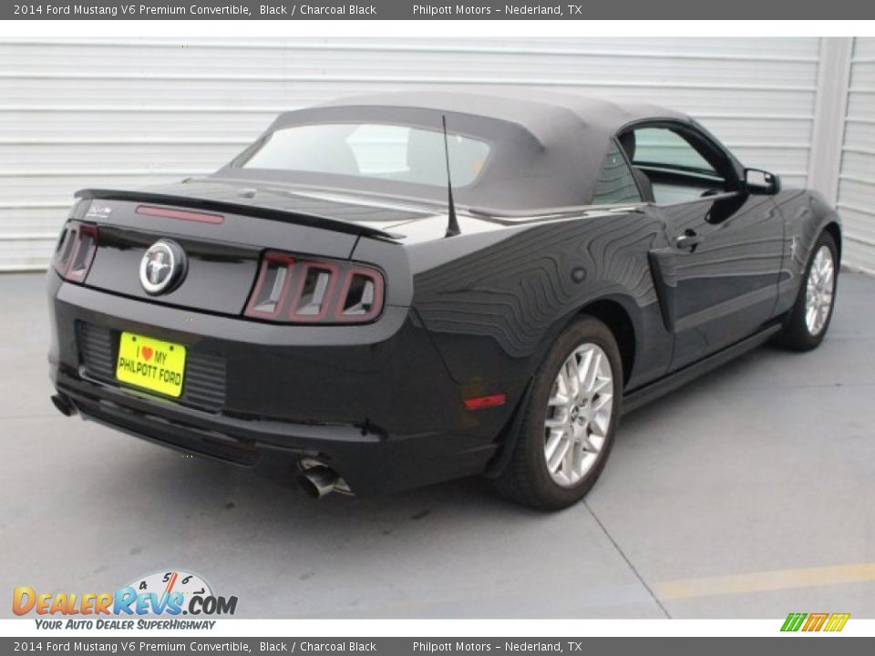 2014 Ford Mustang V6 Premium Convertible Black / Charcoal Black Photo #12