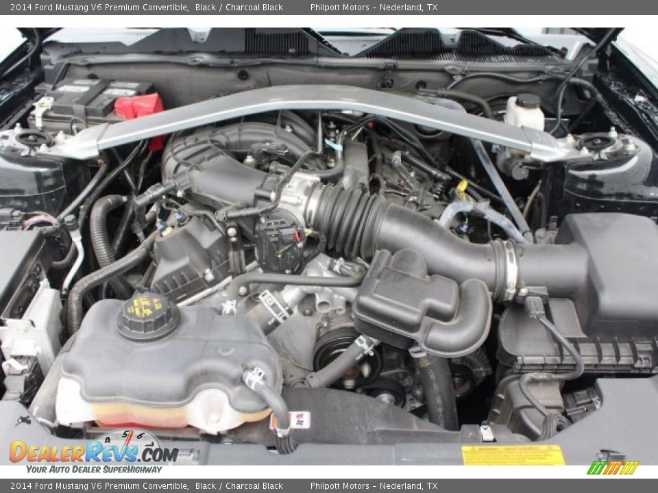 2014 Ford Mustang V6 Premium Convertible Black / Charcoal Black Photo #34