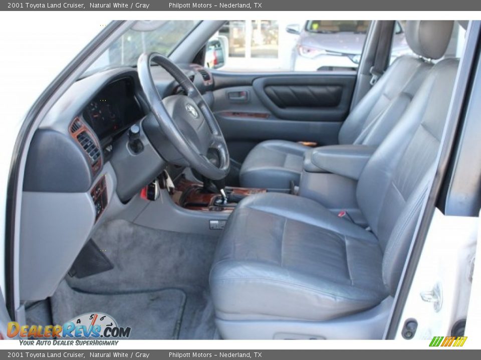 2001 Toyota Land Cruiser Natural White / Gray Photo #14