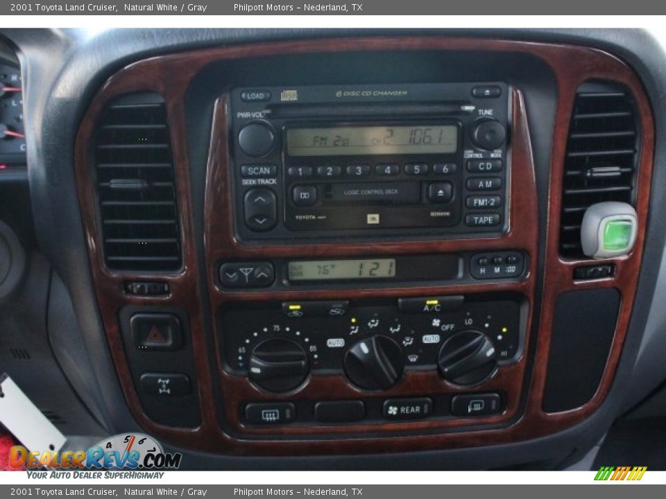 2001 Toyota Land Cruiser Natural White / Gray Photo #15