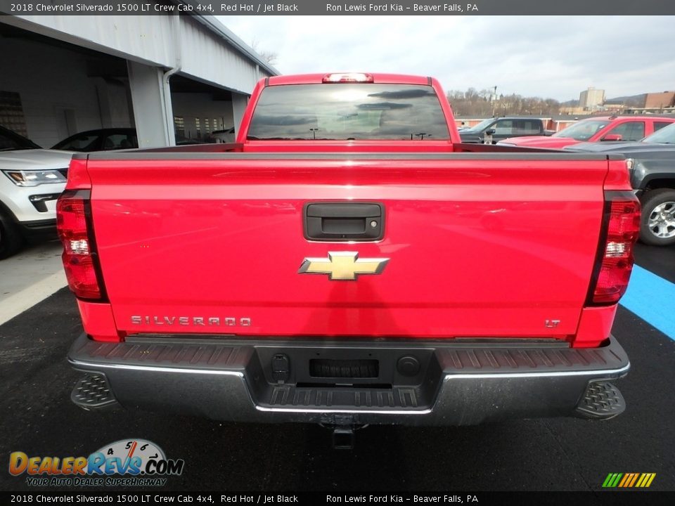 2018 Chevrolet Silverado 1500 LT Crew Cab 4x4 Red Hot / Jet Black Photo #3