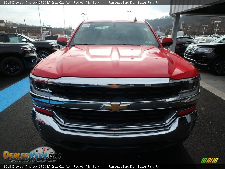 2018 Chevrolet Silverado 1500 LT Crew Cab 4x4 Red Hot / Jet Black Photo #7