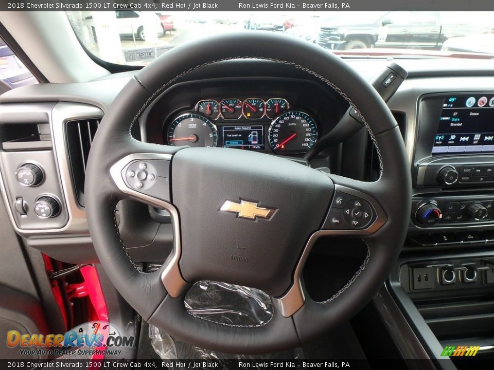 2018 Chevrolet Silverado 1500 LT Crew Cab 4x4 Red Hot / Jet Black Photo #17