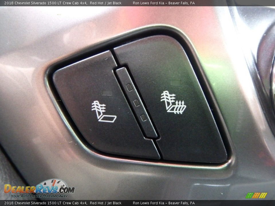 2018 Chevrolet Silverado 1500 LT Crew Cab 4x4 Red Hot / Jet Black Photo #18