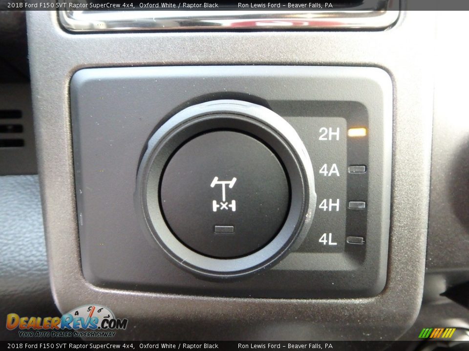 Controls of 2018 Ford F150 SVT Raptor SuperCrew 4x4 Photo #16