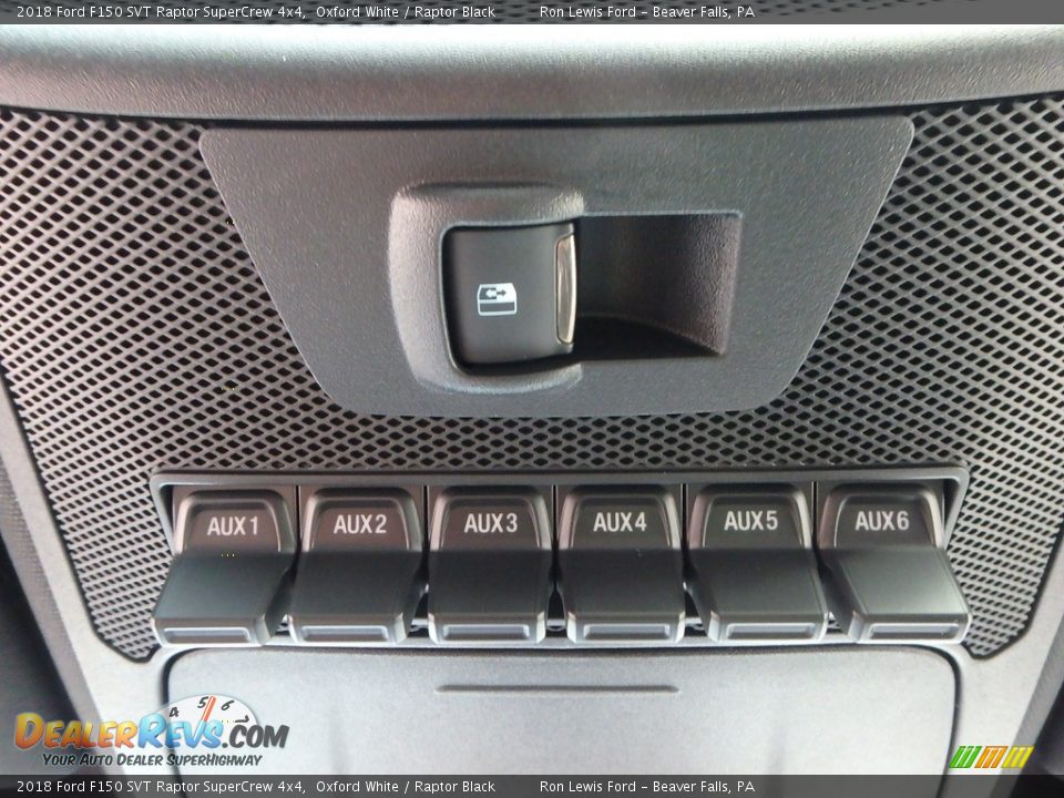 Controls of 2018 Ford F150 SVT Raptor SuperCrew 4x4 Photo #20