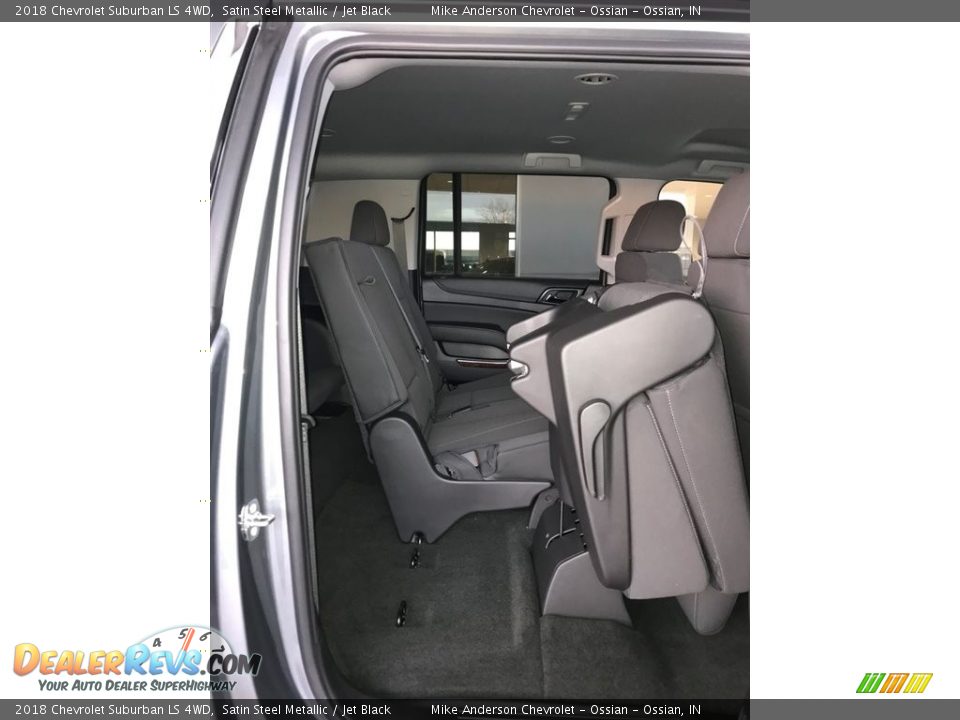 2018 Chevrolet Suburban LS 4WD Satin Steel Metallic / Jet Black Photo #15