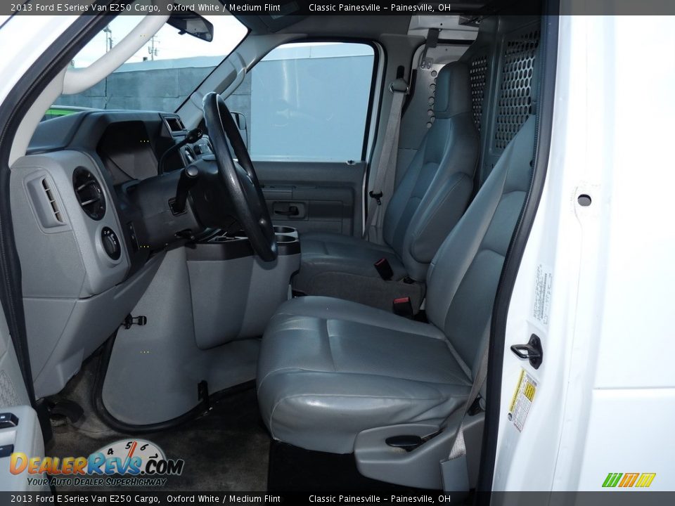 2013 Ford E Series Van E250 Cargo Oxford White / Medium Flint Photo #7