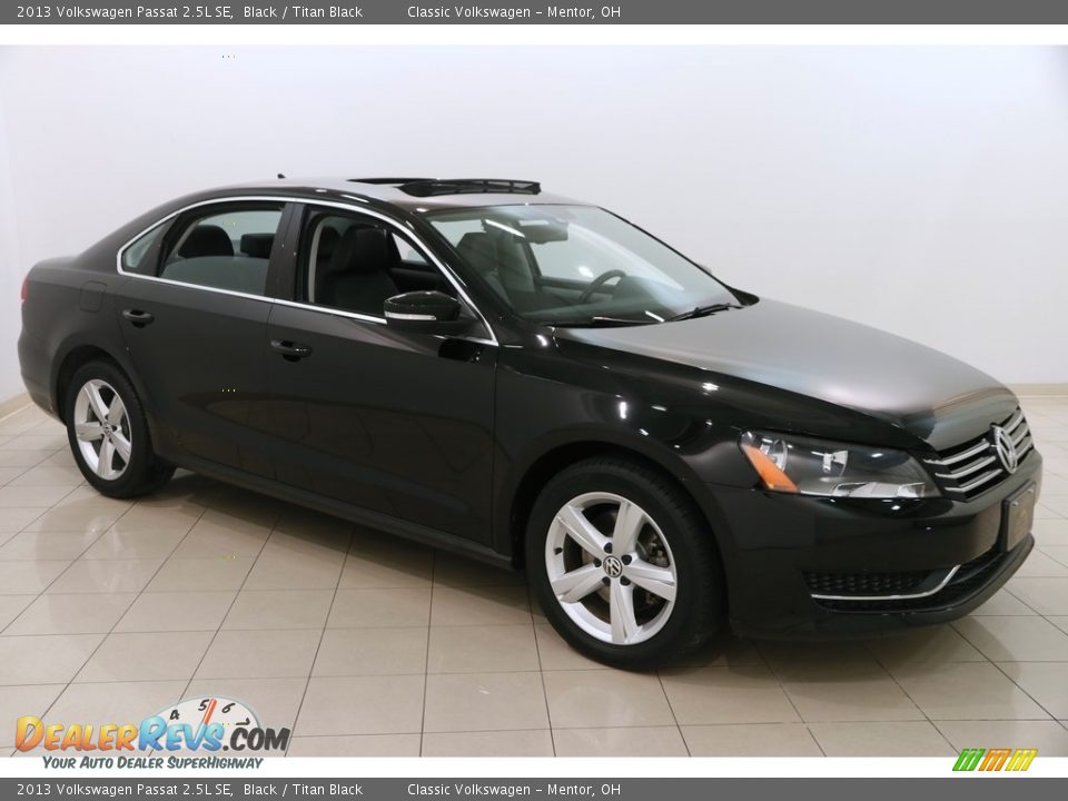 2013 Volkswagen Passat 2.5L SE Black / Titan Black Photo #1
