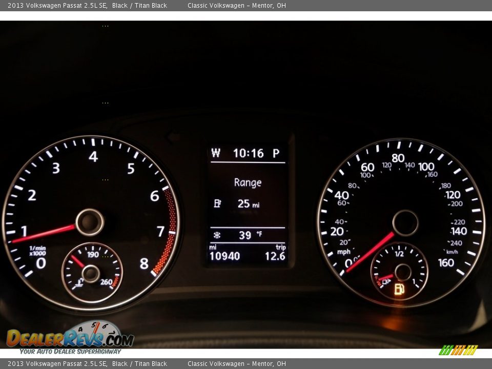 2013 Volkswagen Passat 2.5L SE Black / Titan Black Photo #8