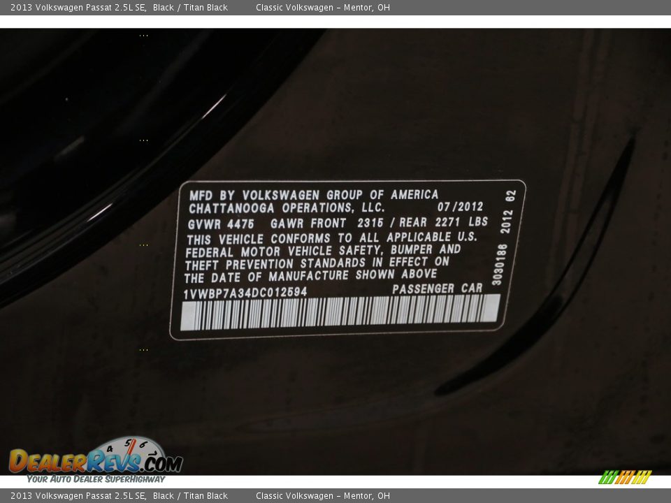 2013 Volkswagen Passat 2.5L SE Black / Titan Black Photo #19