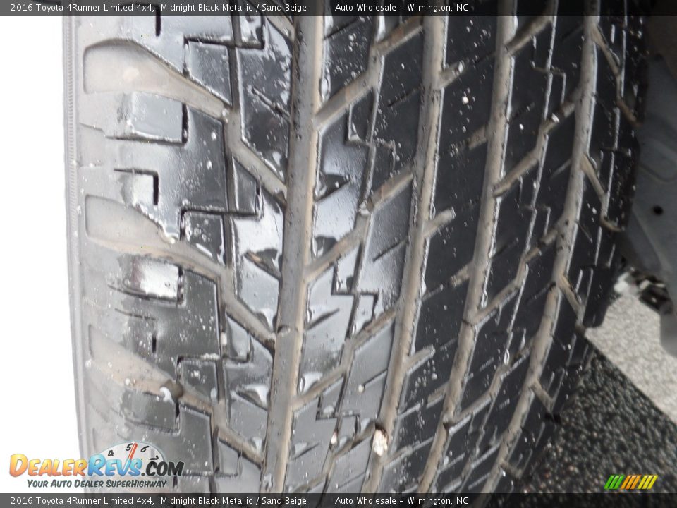 2016 Toyota 4Runner Limited 4x4 Midnight Black Metallic / Sand Beige Photo #9