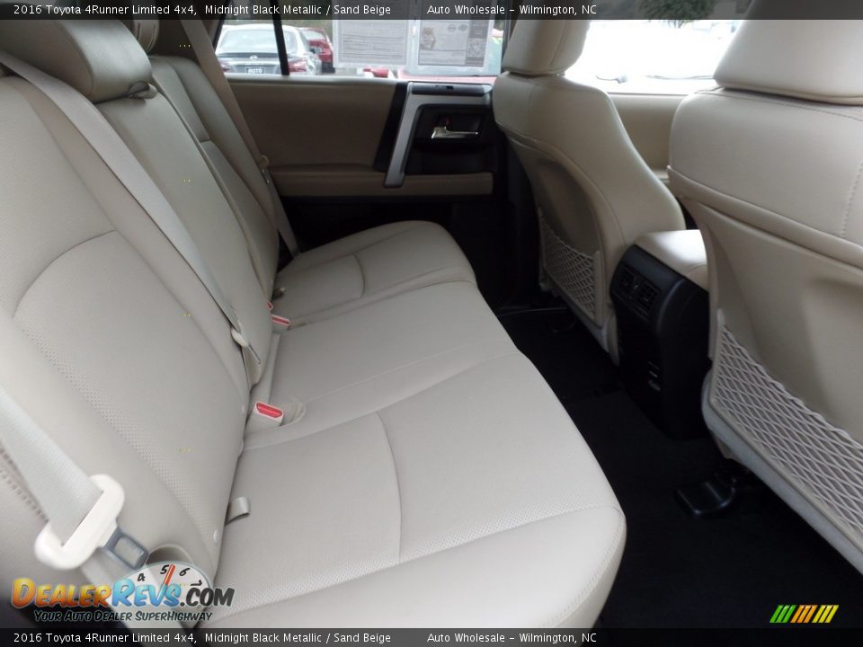 2016 Toyota 4Runner Limited 4x4 Midnight Black Metallic / Sand Beige Photo #14