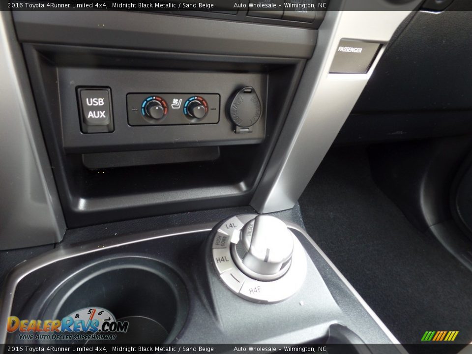 2016 Toyota 4Runner Limited 4x4 Midnight Black Metallic / Sand Beige Photo #19