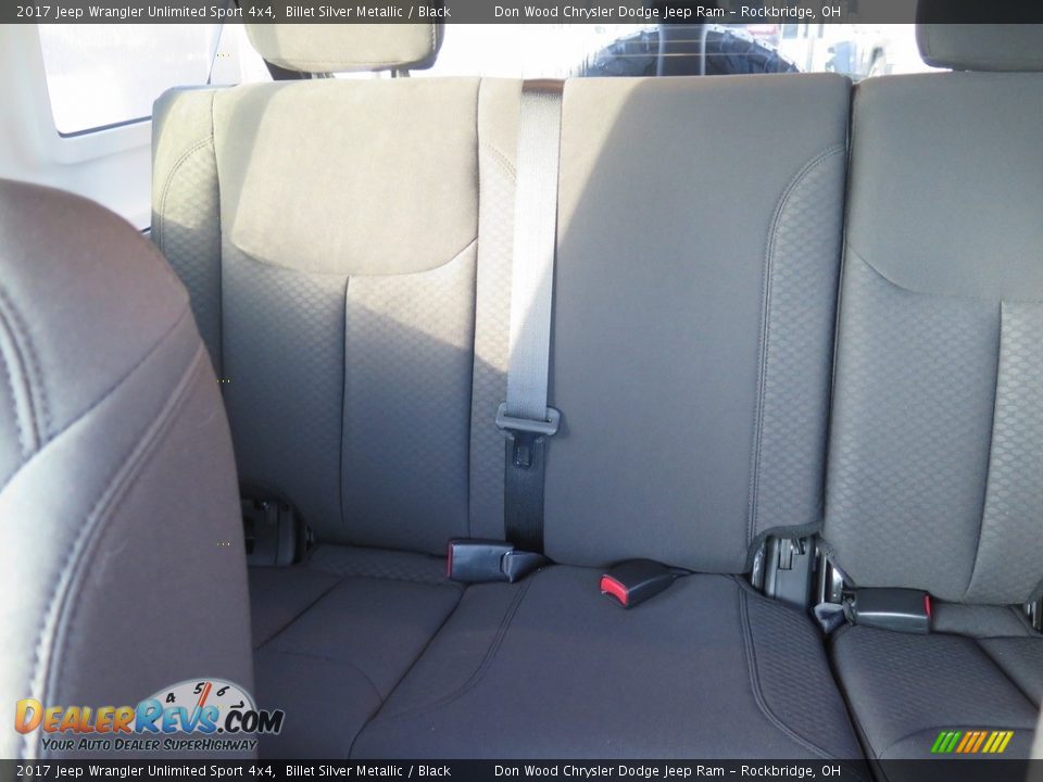 2017 Jeep Wrangler Unlimited Sport 4x4 Billet Silver Metallic / Black Photo #16