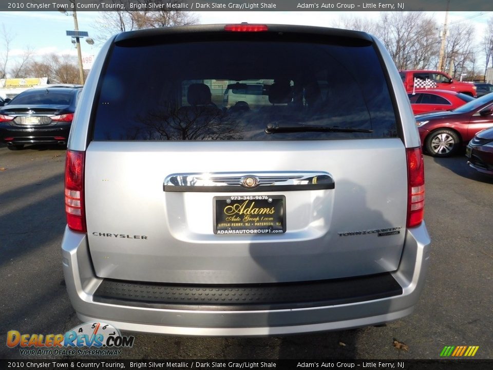 2010 Chrysler Town & Country Touring Bright Silver Metallic / Dark Slate Gray/Light Shale Photo #6