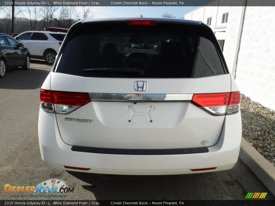 2016 Honda Odyssey EX-L White Diamond Pearl / Gray Photo #9