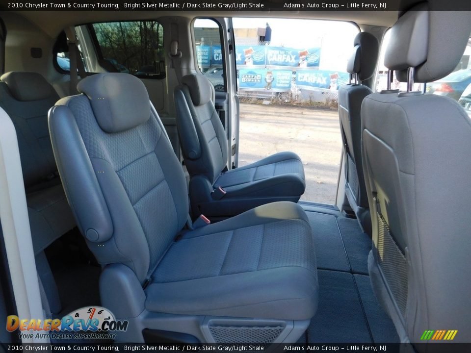 2010 Chrysler Town & Country Touring Bright Silver Metallic / Dark Slate Gray/Light Shale Photo #22