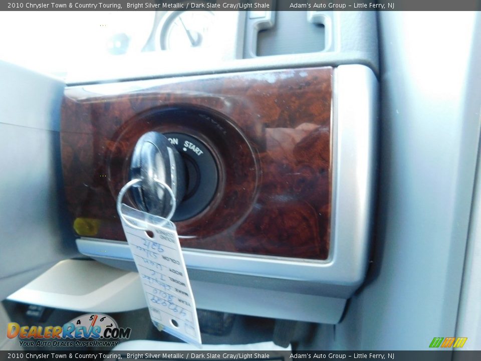 2010 Chrysler Town & Country Touring Bright Silver Metallic / Dark Slate Gray/Light Shale Photo #34