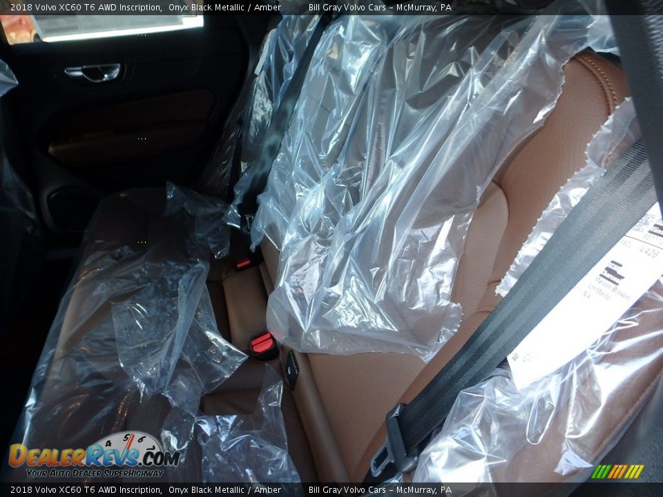 2018 Volvo XC60 T6 AWD Inscription Onyx Black Metallic / Amber Photo #8