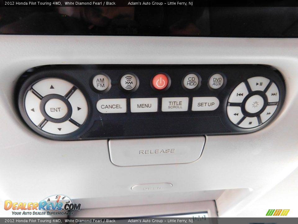 2012 Honda Pilot Touring 4WD White Diamond Pearl / Black Photo #36