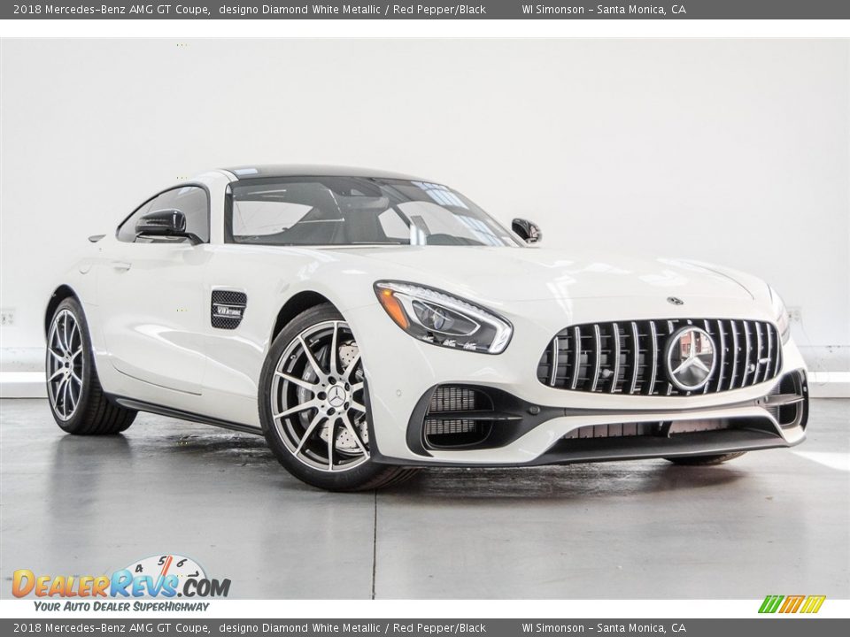 Front 3/4 View of 2018 Mercedes-Benz AMG GT Coupe Photo #17