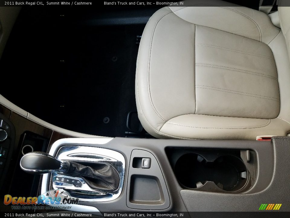 2011 Buick Regal CXL Summit White / Cashmere Photo #26