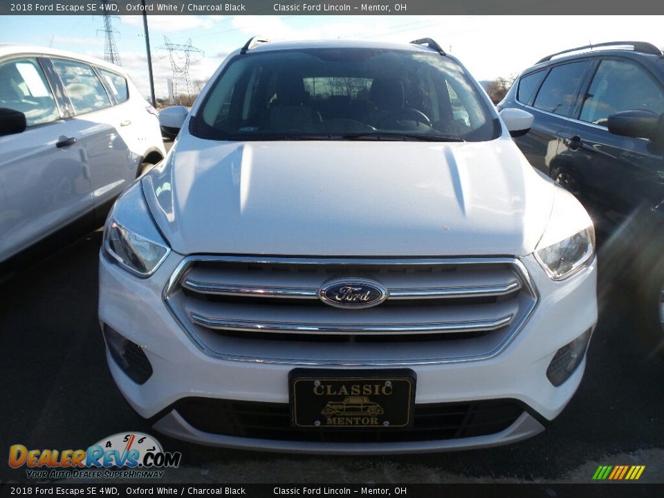 2018 Ford Escape SE 4WD Oxford White / Charcoal Black Photo #2