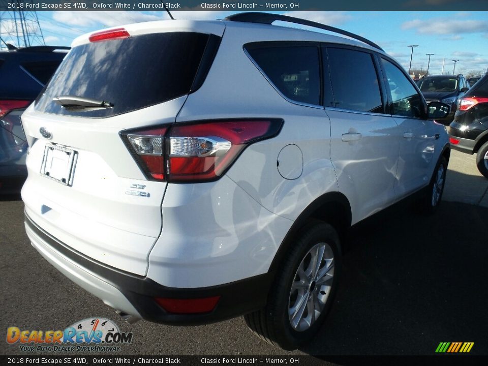 2018 Ford Escape SE 4WD Oxford White / Charcoal Black Photo #3