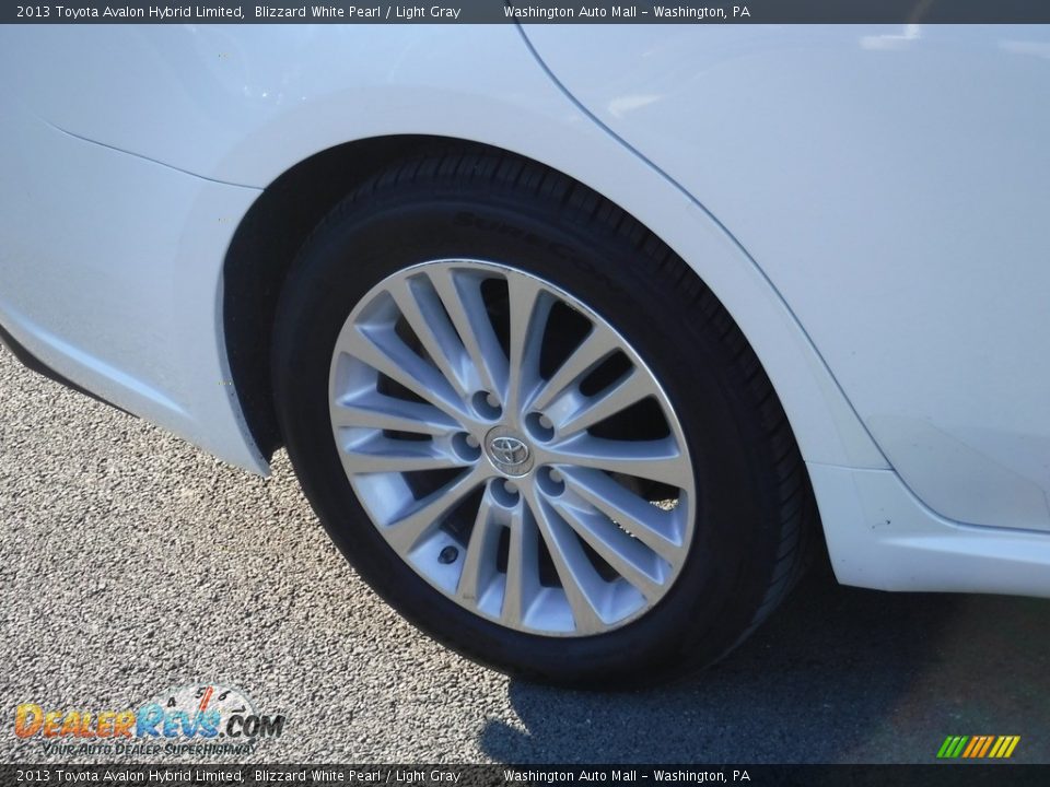 2013 Toyota Avalon Hybrid Limited Blizzard White Pearl / Light Gray Photo #3
