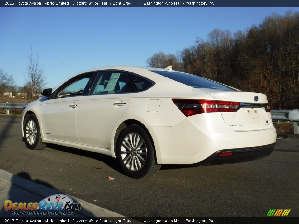 2013 Toyota Avalon Hybrid Limited Blizzard White Pearl / Light Gray Photo #7