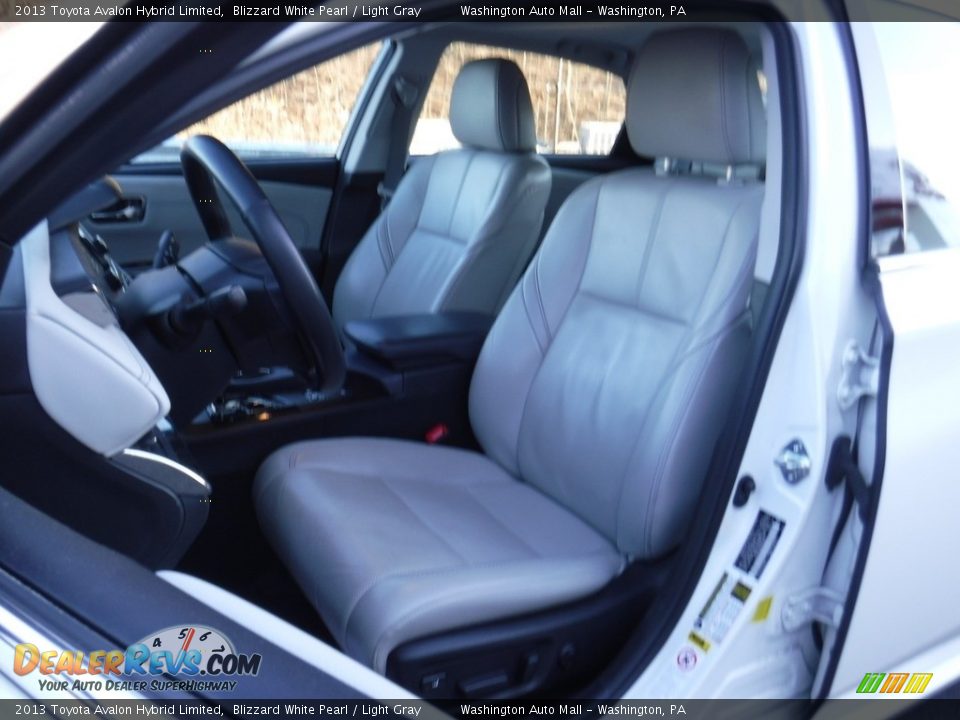 2013 Toyota Avalon Hybrid Limited Blizzard White Pearl / Light Gray Photo #16