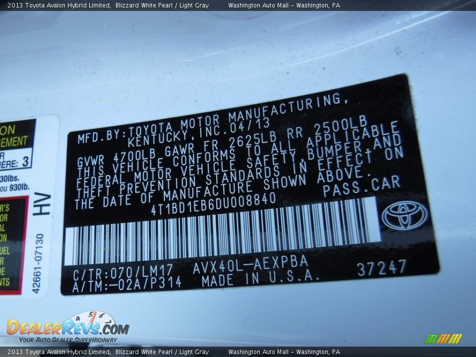 2013 Toyota Avalon Hybrid Limited Blizzard White Pearl / Light Gray Photo #29