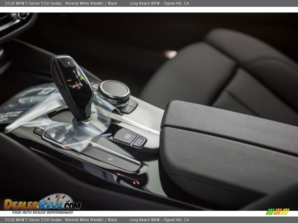 2018 BMW 5 Series 530i Sedan Mineral White Metallic / Black Photo #7