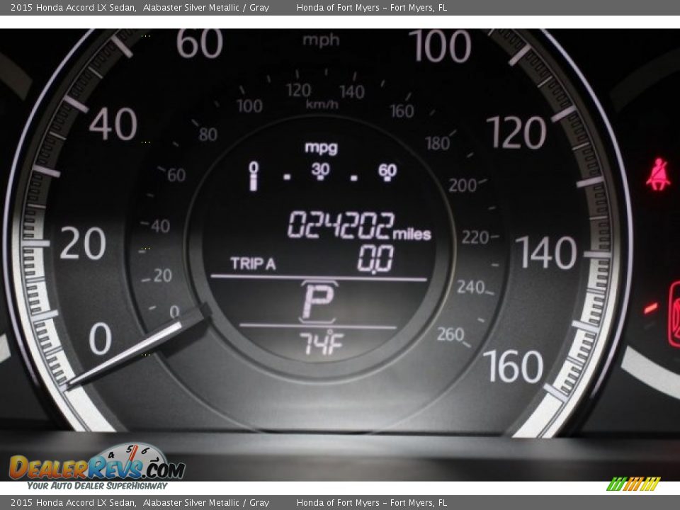 2015 Honda Accord LX Sedan Alabaster Silver Metallic / Gray Photo #16
