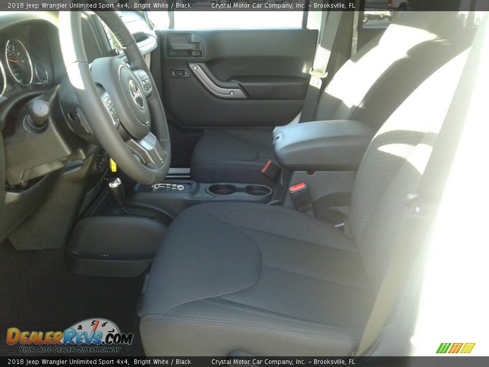 2018 Jeep Wrangler Unlimited Sport 4x4 Bright White / Black Photo #9