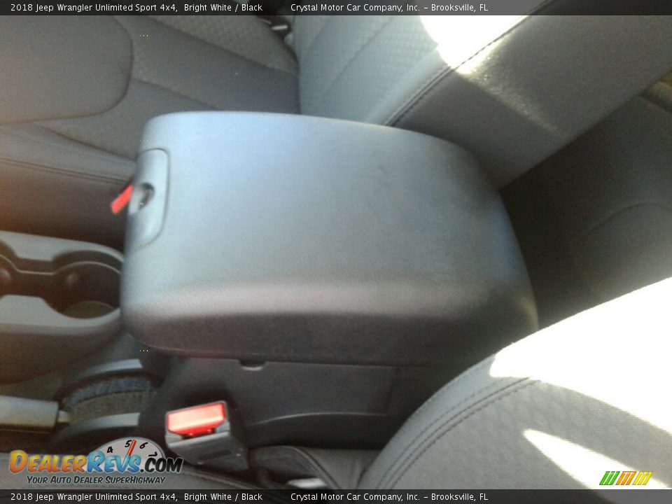 2018 Jeep Wrangler Unlimited Sport 4x4 Bright White / Black Photo #18